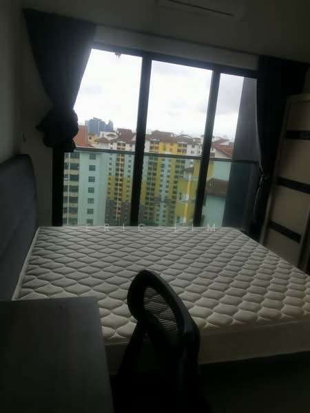 Pangsapuri untuk Disewa di D7 (D'Seven Lagoon Perdana) - Eric Lim - Bedroom - PropertyGuru.com.my