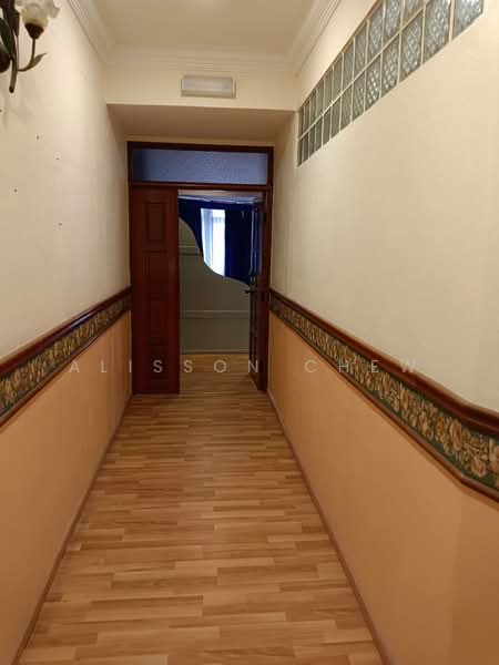 Rumah Teres untuk Dijual di Sungai Ara (Penang) - Alisson Chew - Corridor - PropertyGuru.com.my