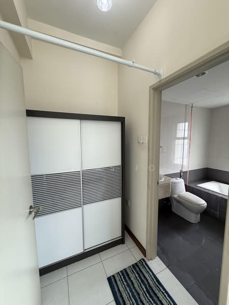 Servis Apartment untuk Disewa di Birch Regency @ Penang Times Square - Lucas Foo - Bathroom - PropertyGuru.com.my