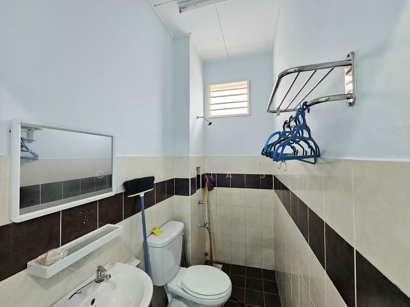 2-storey Terraced House for Sale in Taman JP Perdana (Johor Bahru) - Chew Jia Jia - Bathroom - PropertyGuru.com.my