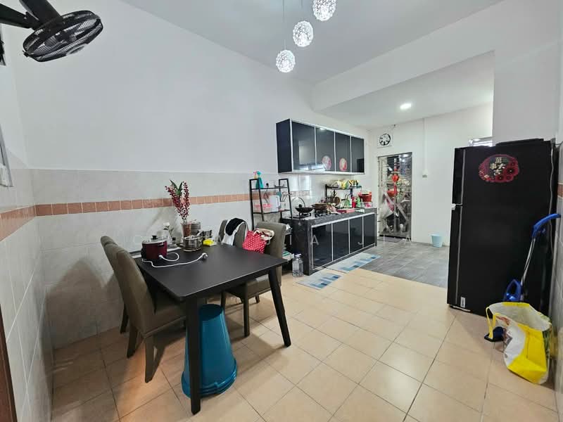 2-storey Terraced House for Sale in Taman JP Perdana (Johor Bahru) - Chew Jia Jia - Kitchen - PropertyGuru.com.my