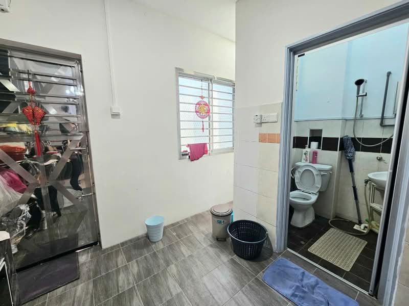 2-storey Terraced House for Sale in Taman JP Perdana (Johor Bahru) - Chew Jia Jia - Bathroom - PropertyGuru.com.my