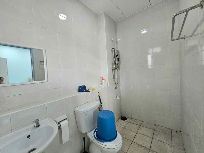 2-storey Terraced House for Sale in Taman JP Perdana (Johor Bahru) - Chew Jia Jia - Bathroom - PropertyGuru.com.my