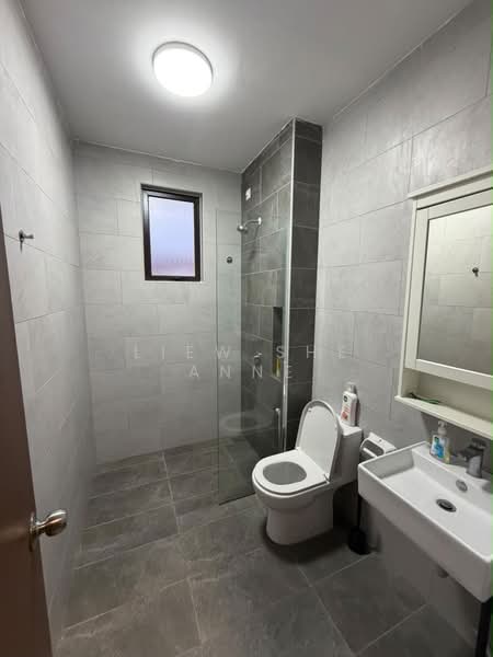 2-storey Terraced House for Rent in Setia Safiro (Cyberjaya) - Liew She Anne - Bathroom - PropertyGuru.com.my