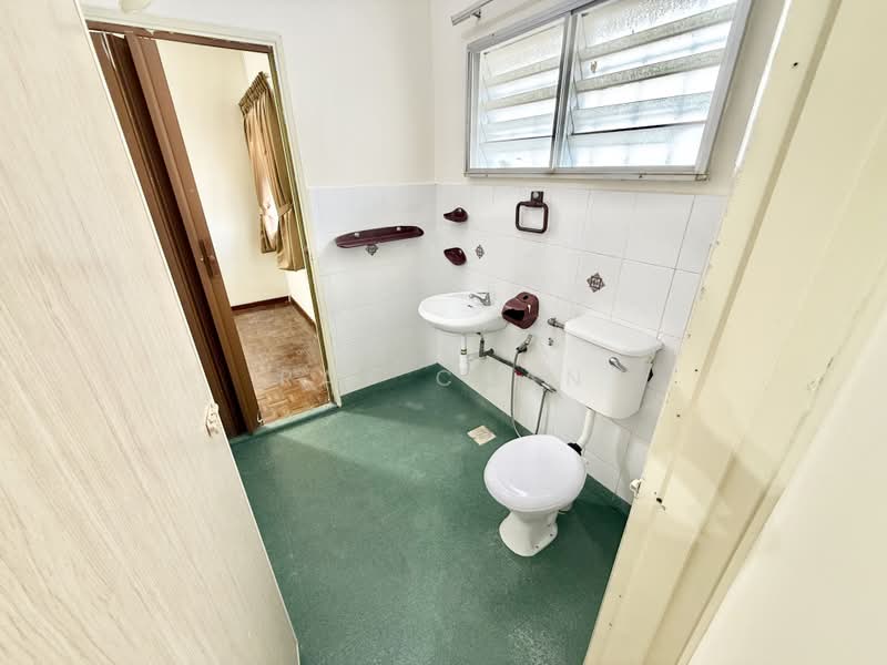 Semi-Detached House for Rent in Bandar Mahkota Cheras (Cheras) - Ray Chan - Bathroom - PropertyGuru.com.my