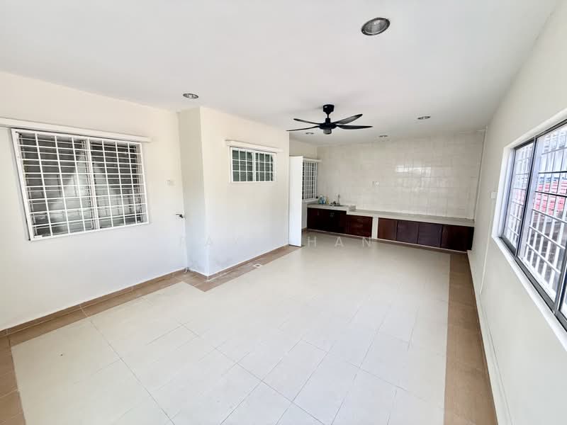 Semi-Detached House for Rent in Bandar Mahkota Cheras (Cheras) - Ray Chan - Kitchen - PropertyGuru.com.my