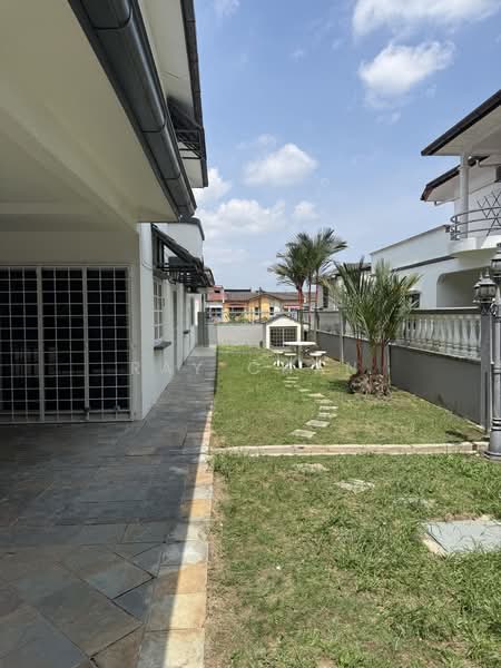 Semi-Detached House for Rent in Bandar Mahkota Cheras (Cheras) - Ray Chan - Exterior - PropertyGuru.com.my