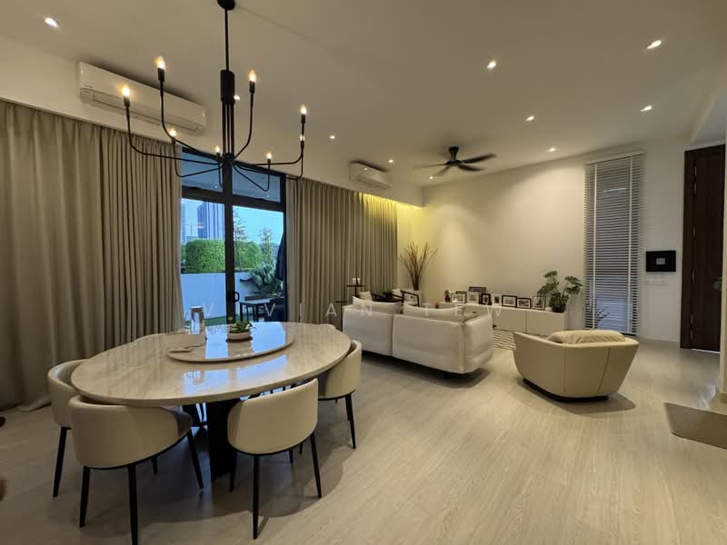 Rumah Berkembar untuk Dijual di Setia Alam (Selangor) - Vivian Tew - Living Room - PropertyGuru.com.my