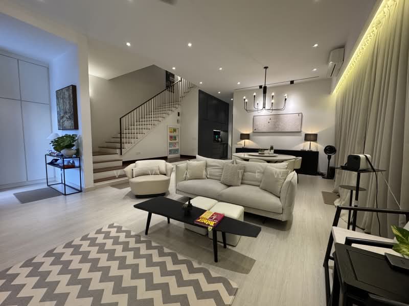 Rumah Berkembar untuk Dijual di Setia Alam (Selangor) - Vivian Tew - Living Room - PropertyGuru.com.my
