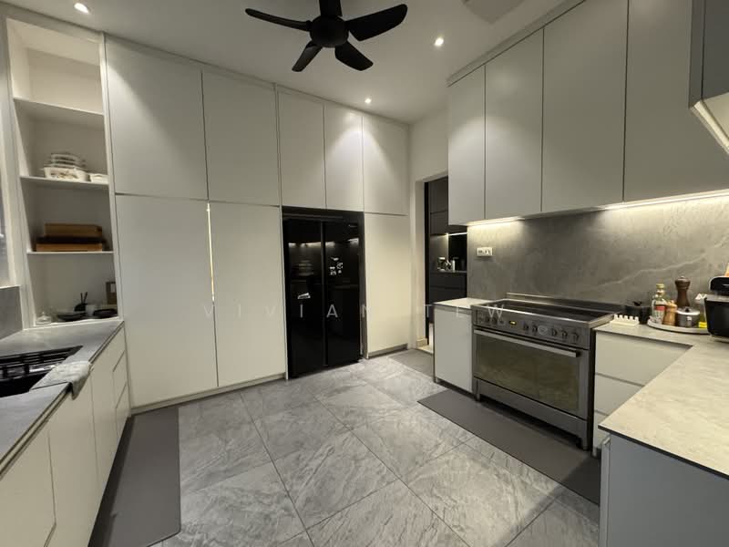 Rumah Berkembar untuk Dijual di Setia Alam (Selangor) - Vivian Tew - Kitchen - PropertyGuru.com.my
