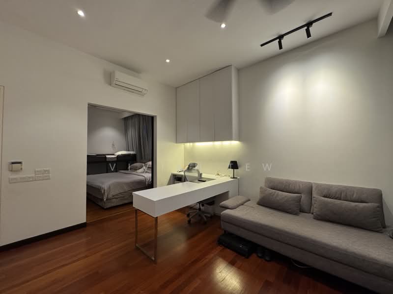 Rumah Berkembar untuk Dijual di Setia Alam (Selangor) - Vivian Tew - Study - PropertyGuru.com.my