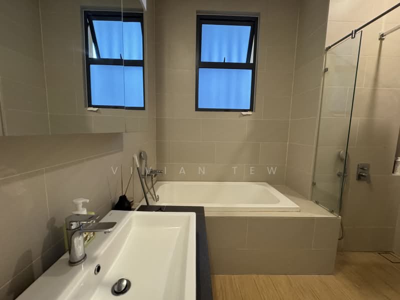 Rumah Berkembar untuk Dijual di Setia Alam (Selangor) - Vivian Tew - Bathroom - PropertyGuru.com.my