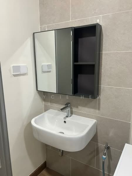 Service Residence for Rent at 8th & Stellar - Jaycie Hew - Bathroom - PropertyGuru.com.my