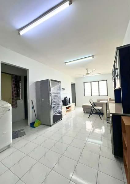 Flat for Sale at Desa Pinang 2 - Clifton Chee - Living Room - PropertyGuru.com.my