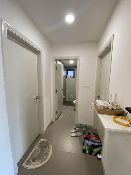 Kondominium untuk Disewa di Aster Residence - Kristen Lim - Corridor - PropertyGuru.com.my