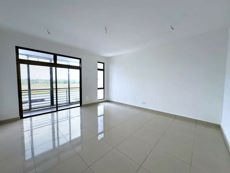 Rumah Teres 2 Tingkat untuk Dijual di Taman Mutiara Rini (Skudai) - Karl Lim - Living Room - PropertyGuru.com.my