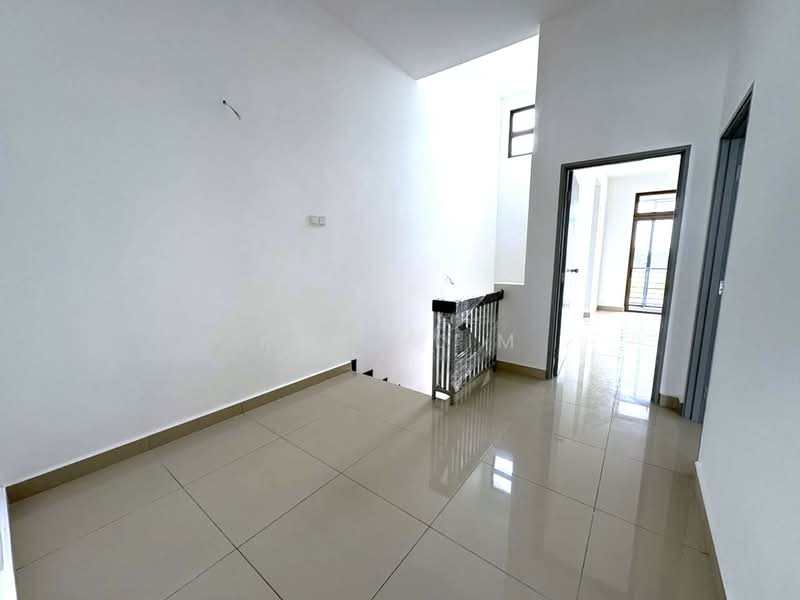 Rumah Teres 2 Tingkat untuk Dijual di Taman Mutiara Rini (Skudai) - Karl Lim - Interior - PropertyGuru.com.my
