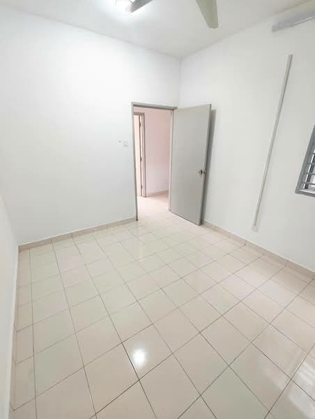 Apartment for Sale at Denai Nusantara Apartment - Diviya . - PropertyGuru.com.my