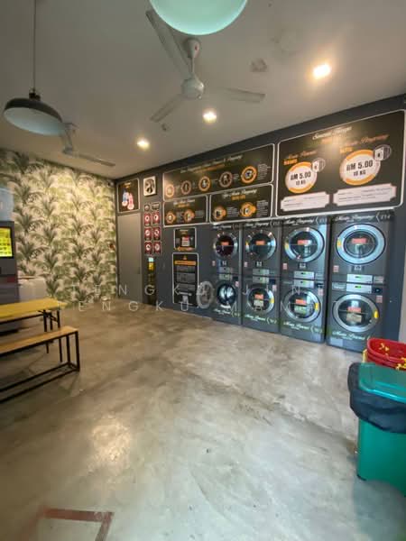 Condominium for Sale at Lakefront Residence - Tengku June Tengku Mamat - PropertyGuru.com.my