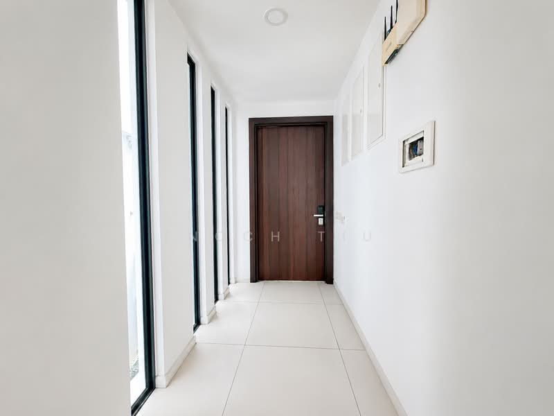Vila Berkembar untuk Dijual di Gelugor (Penang) - Enoch Tiu - Corridor - PropertyGuru.com.my