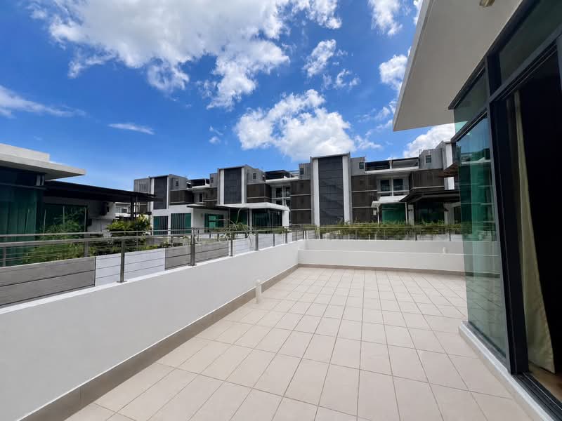 Vila Berkembar untuk Dijual di Gelugor (Penang) - Enoch Tiu - Exterior - PropertyGuru.com.my