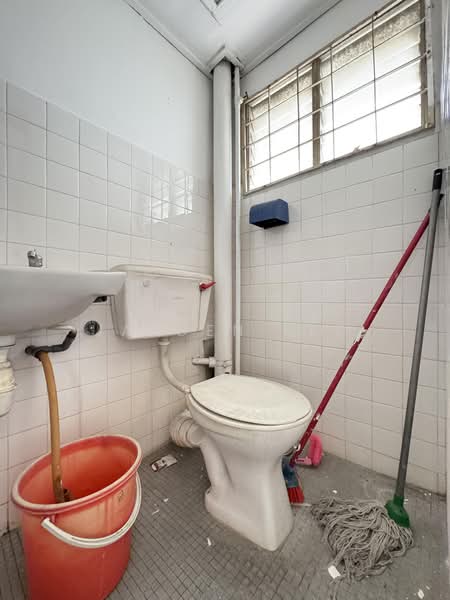 2-storey Terraced House for Sale in Taman Sri Sinar (Segambut) - Jayden Lee - Bathroom - PropertyGuru.com.my