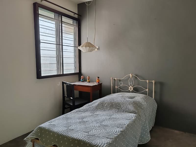 Flat for Sale at Ipoh Garden East Apartment - Jason Loh - Bedroom - PropertyGuru.com.my