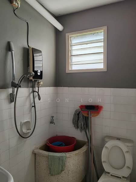 Flat for Sale at Ipoh Garden East Apartment - Jason Loh - Bathroom - PropertyGuru.com.my