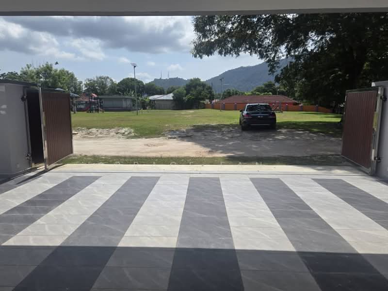 Rumah Banglo untuk Dijual di Taman Sri Tengah (Kluang) - Grace Fan - PropertyGuru.com.my