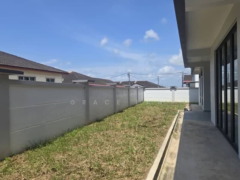 Rumah Banglo untuk Dijual di Taman Sri Tengah (Kluang) - Grace Fan - PropertyGuru.com.my