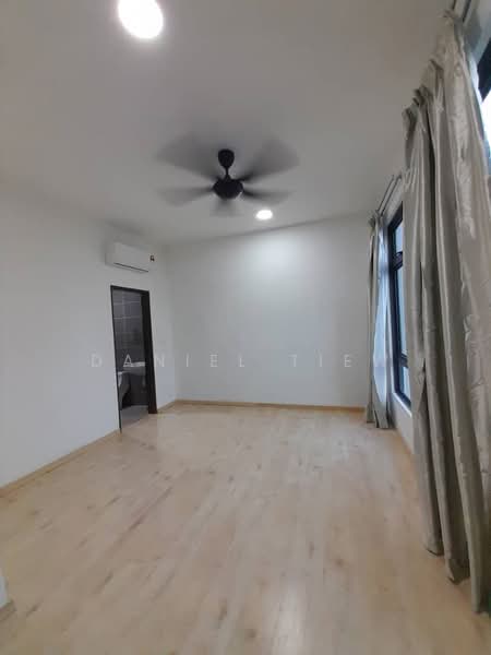 Condominium for Sale at The Henge - Daniel Tiew - Interior - PropertyGuru.com.my