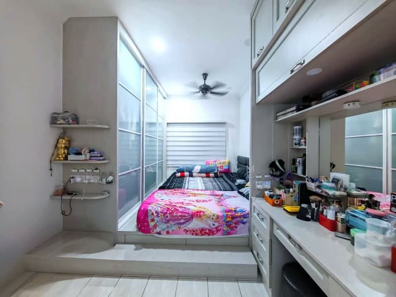 1-storey Terraced House for Sale in Permas Jaya (Johor Bahru) - Karl Lim - Bedroom - PropertyGuru.com.my