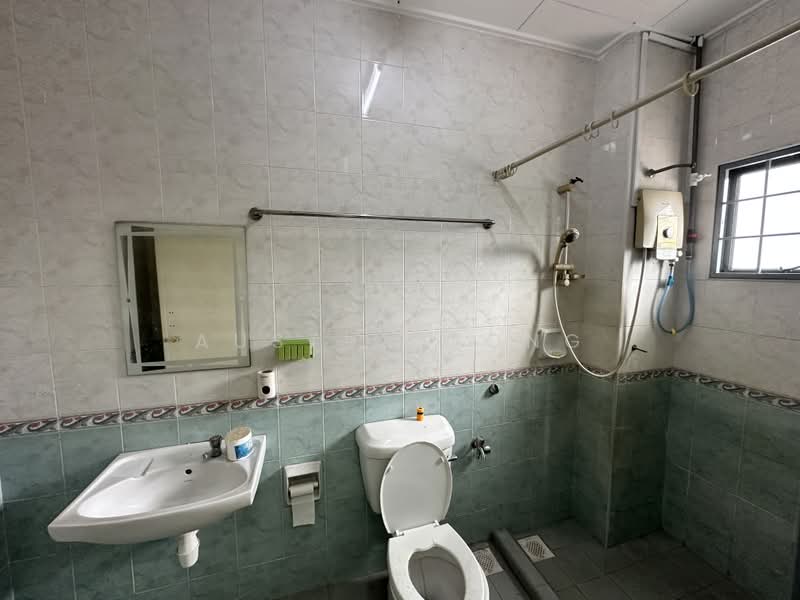2-storey Terraced House for Sale in Taman Puchong Prima (Puchong) - Austin Wong - Bathroom - PropertyGuru.com.my
