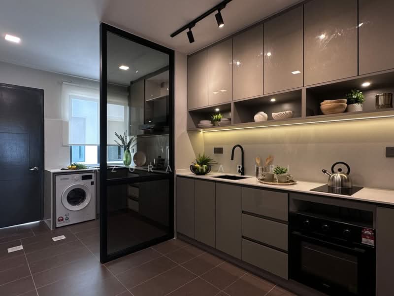 Rumah Teres 3 Tingkat untuk Dijual di Bandar Nusa Rhu (Shah Alam) - Azura Hariri - Kitchen - PropertyGuru.com.my