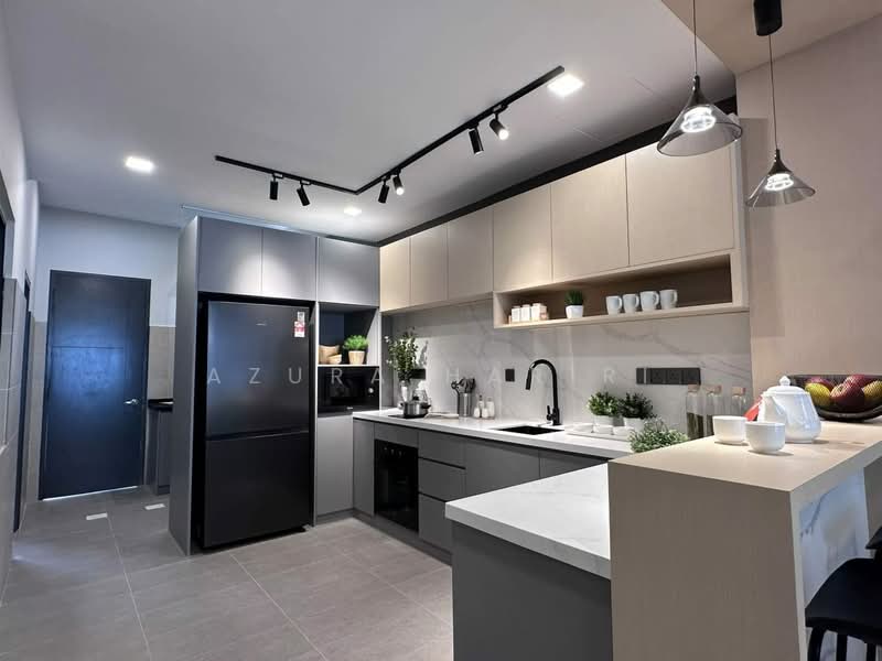 Rumah Teres 3 Tingkat untuk Dijual di Bandar Nusa Rhu (Shah Alam) - Azura Hariri - Kitchen - PropertyGuru.com.my