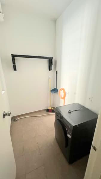 Servis Apartment untuk Disewa di D'Summit Residences - Samantha Tang - PropertyGuru.com.my