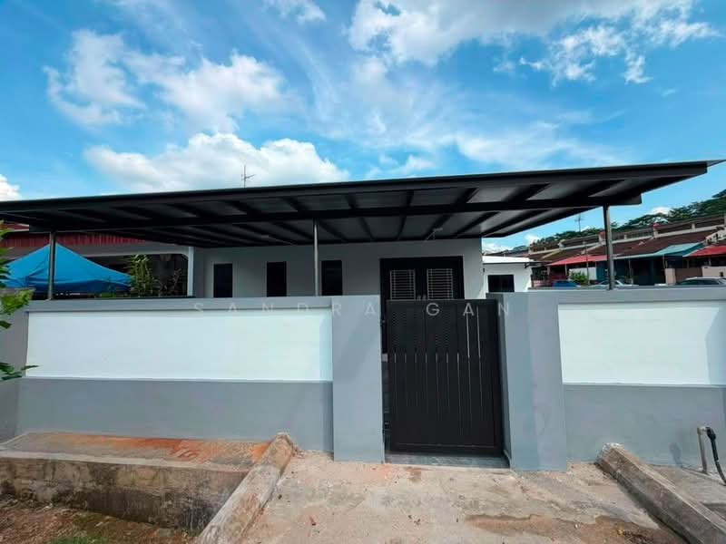 Rumah Teres 1-Tingkat untuk Dijual di Taman Suria (Johor Bahru) - Sandra Gan - Exterior - PropertyGuru.com.my