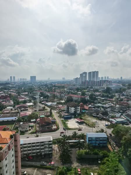 Pangsapuri untuk Disewa di Residensi Larkin Indah - Mandy Goh Siew Li - Exterior - PropertyGuru.com.my