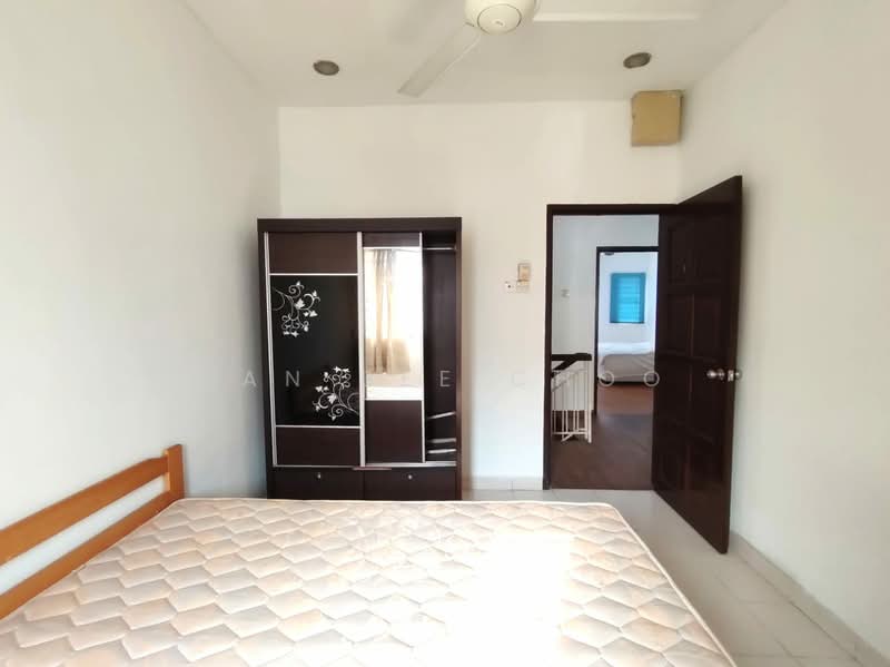 2-storey Terraced House for Sale in TAMAN PUCHONG UTAMA (Puchong) - Tan Bee Choo - Bedroom - PropertyGuru.com.my