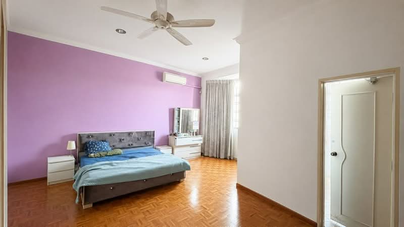 2-storey Terraced House for Sale in Taman Suria (Johor Bahru) - Alan Lee - Bedroom - PropertyGuru.com.my