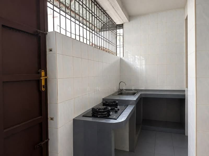 2-storey Terraced House for Sale in Taman Suria (Johor Bahru) - Alan Lee - Kitchen - PropertyGuru.com.my