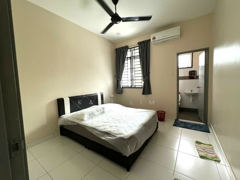 Rumah Teres 2 Tingkat untuk Dijual di Taman Flora Heights (Pasir Gudang) - Karl Lim - Bedroom - PropertyGuru.com.my