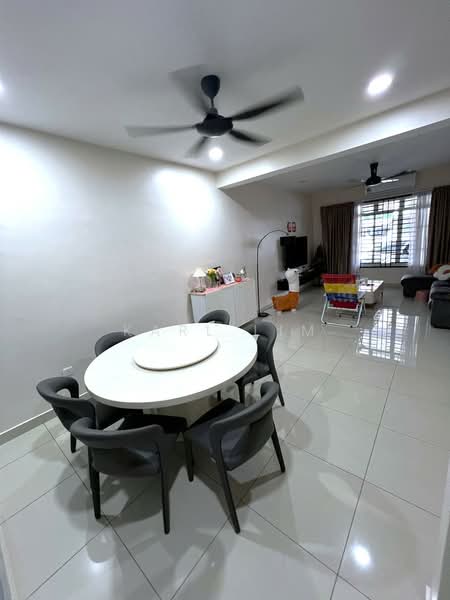 Rumah Teres 2 Tingkat untuk Dijual di Taman Flora Heights (Pasir Gudang) - Karl Lim - Dining Room - PropertyGuru.com.my