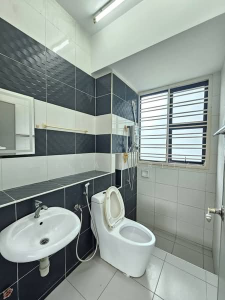 Service Residence for Rent at The Sky Executive Suites - Stella Narita - Bathroom - PropertyGuru.com.my