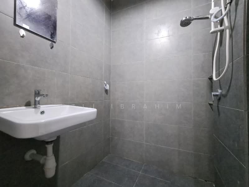 Servis Apartment untuk Dijual di Neu Suites - Azli Ibrahim - Bathroom - PropertyGuru.com.my