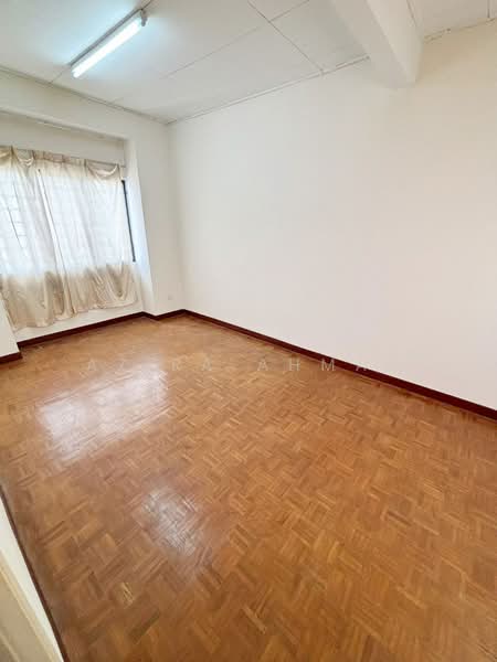 2-storey Terraced House for Sale in Bandar Tasik Kesuma (Beranang) - Azira Ahmad - Interior - PropertyGuru.com.my