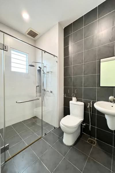 2-storey Terraced House for Sale in Seri Beringin (Lahat) - Cherie Chong - PropertyGuru.com.my