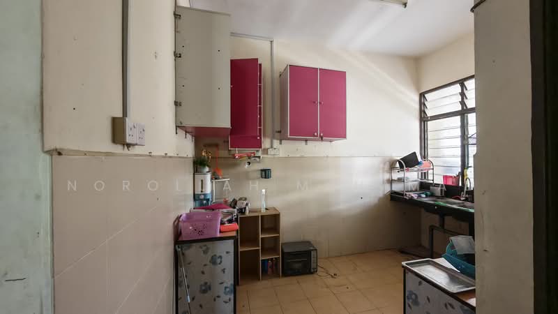 Rumah Teres 2-Tingkat untuk Dijual di Kuala Klawang (Negeri Sembilan) - NOROLLAH MOHAMAD - Kitchen - PropertyGuru.com.my