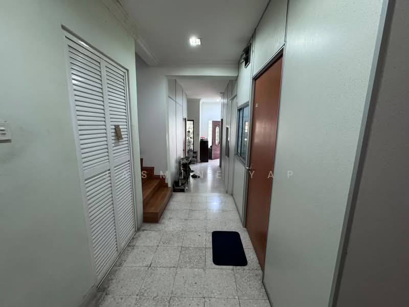 Rumah Teres 2-Tingkat untuk Dijual di Taman Connaught (Cheras) - Jasmine Yap - Corridor - PropertyGuru.com.my