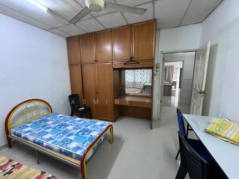 Rumah Teres 2-Tingkat untuk Dijual di Taman Connaught (Cheras) - Jasmine Yap - Bedroom - PropertyGuru.com.my